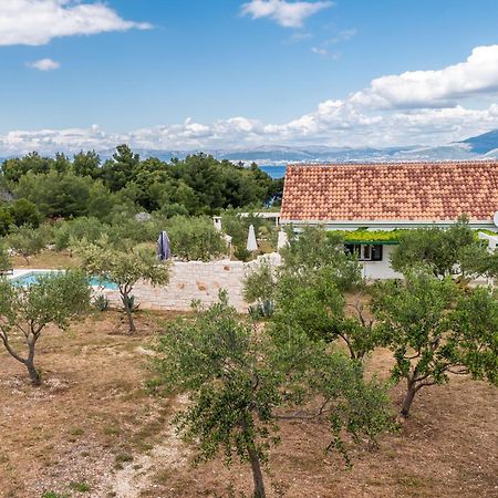 Villa Mista Sutivan Exterior foto